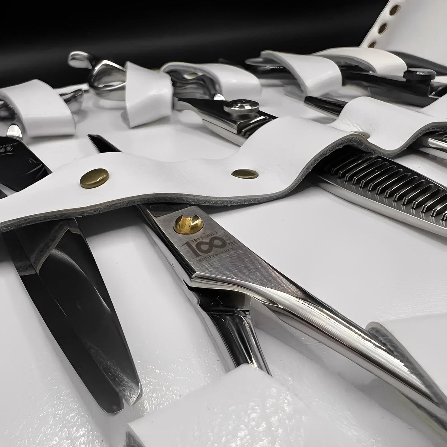 Premium White Leather Scissor Case - 5 Scissor Pocket (SKU: JUN-CASE-W10PC)