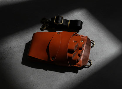 Premium Leather Hairstylist Holster: Protect 5 Hair Shears in - Leather Holster For Hair Stylists & Barbers