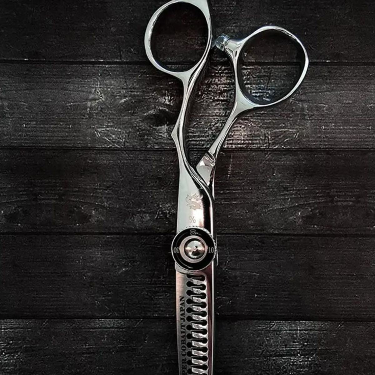 Kamisori Parana II Texturizing Scissors in - Hair Cutting Scissors For Hair Stylists & Barbers